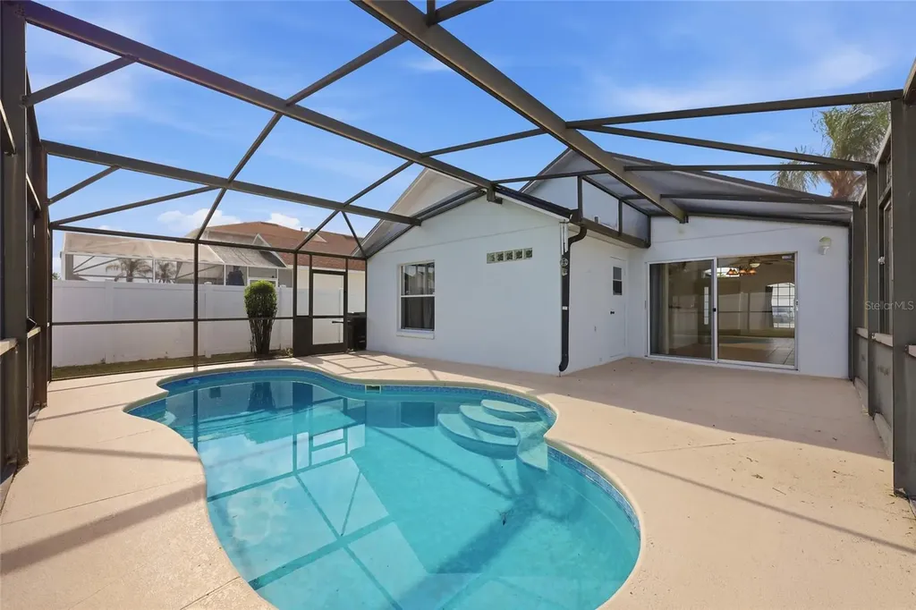 121 Sonja Circle Davenport FL 33897