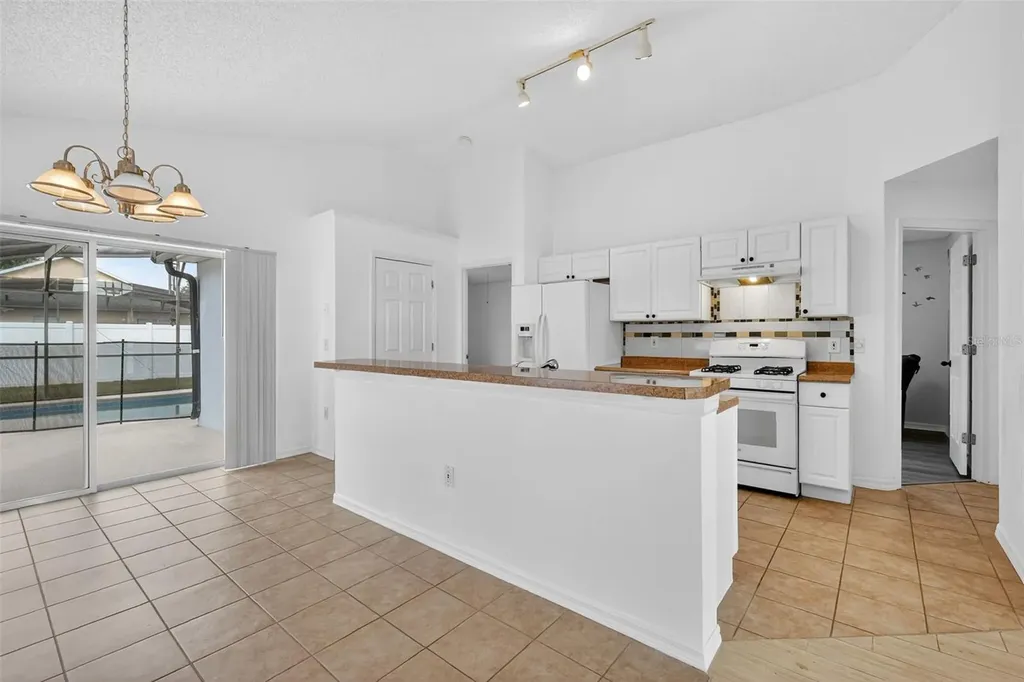 121 Sonja Circle Davenport FL 33897