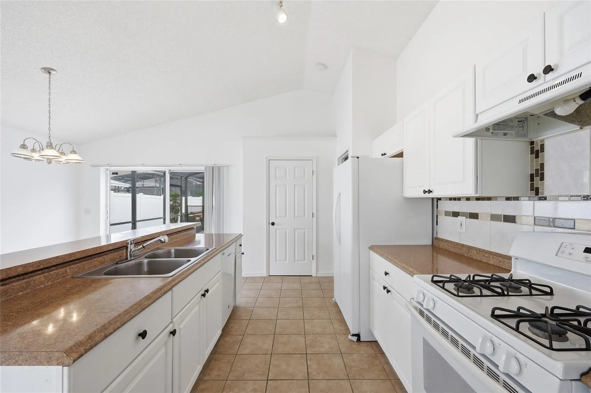 121 Sonja Circle Davenport FL 33897