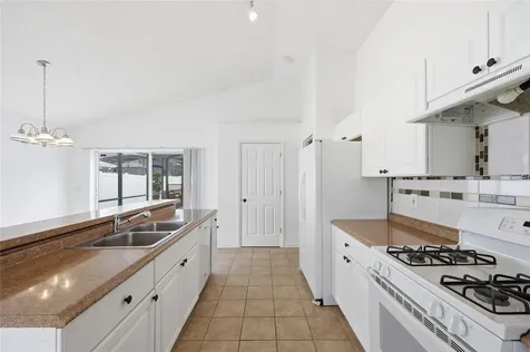 121 Sonja Circle Davenport FL 33897