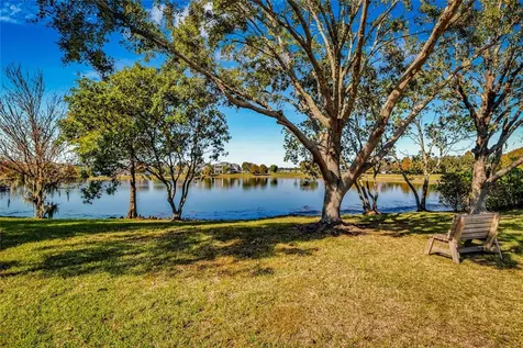 529 Blue Cypress Drive Groveland FL 34736