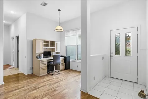 8382 Pondview Lane Englewood FL 34224