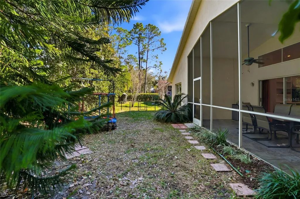 5712 Whitebark Drive Wesley Chapel FL 33543