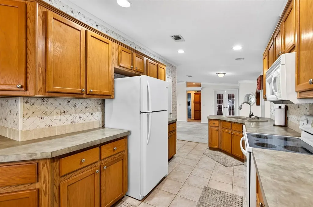 10047 Equity Avenue Dade City FL 33525