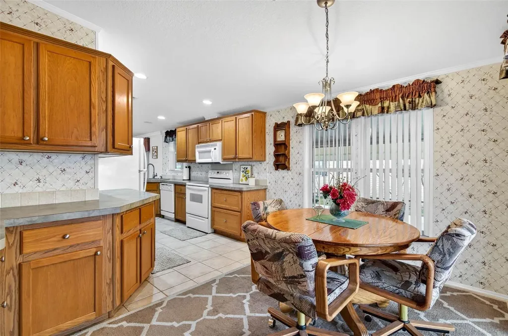 10047 Equity Avenue Dade City FL 33525