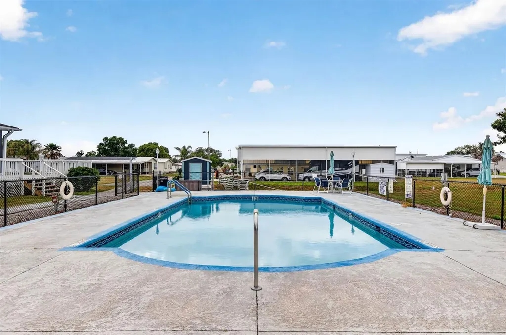 10047 Equity Avenue Dade City FL 33525