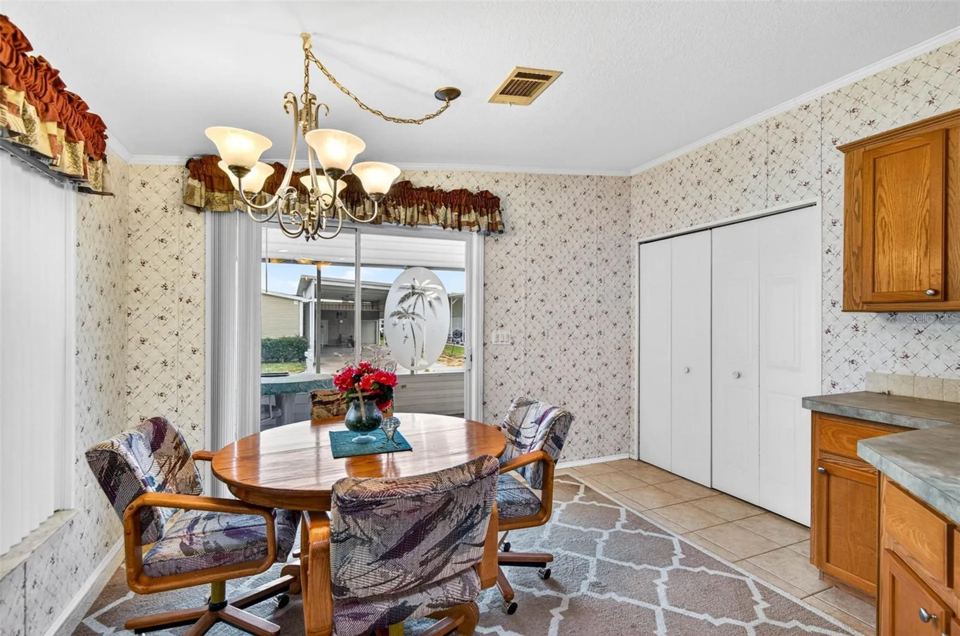 10047 Equity Avenue Dade City FL 33525