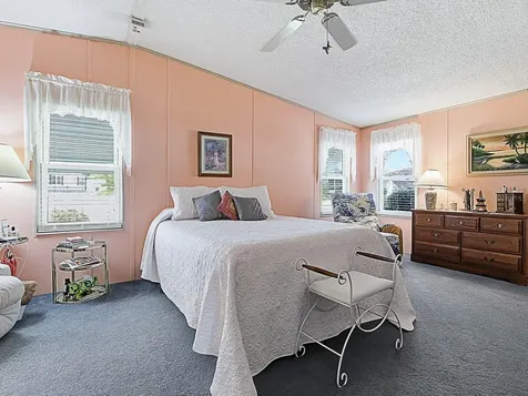 25120 Clifford Hill Leesburg FL 34748