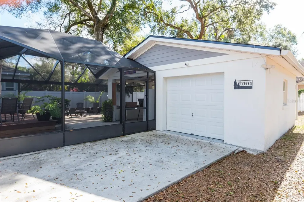 1015 E Crawford Street Tampa FL 33604