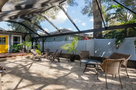 1015 E Crawford Street Tampa FL 33604