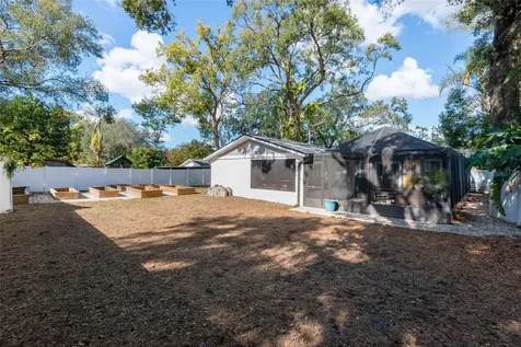 1015 E Crawford Street Tampa FL 33604