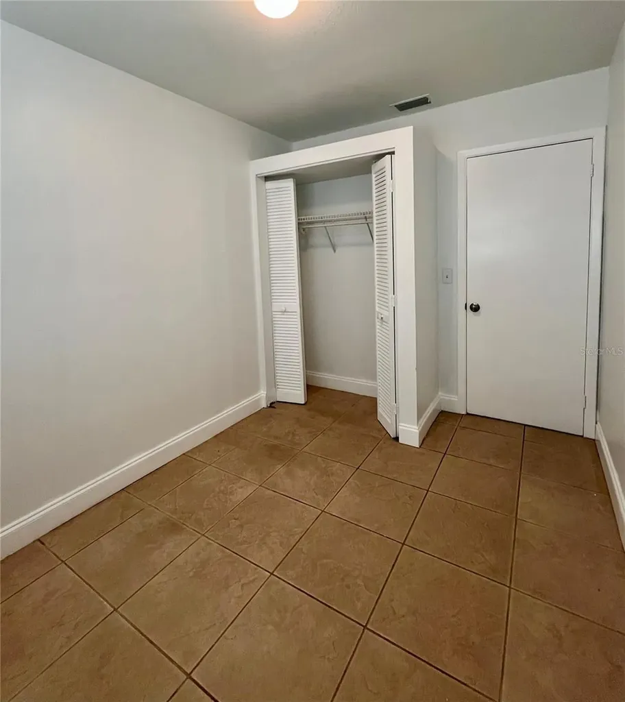 2908 W Heiter Street Tampa FL 33607