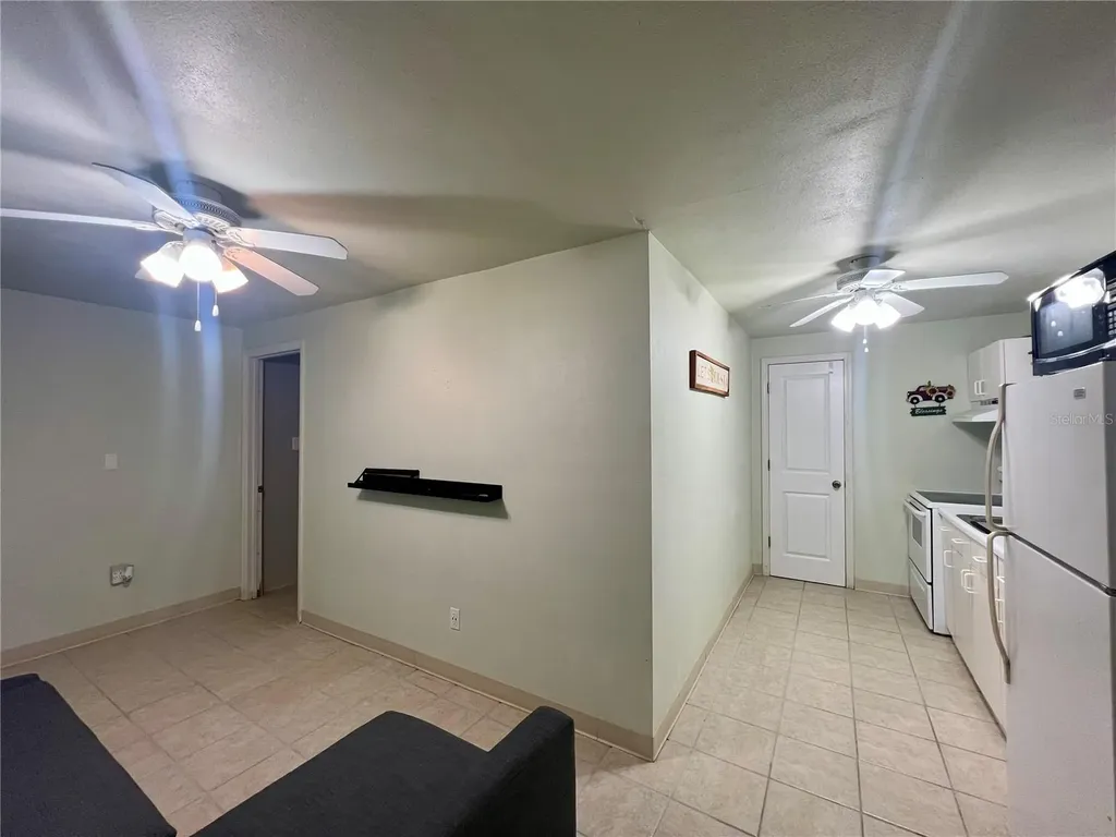 2908 W Heiter Street Tampa FL 33607