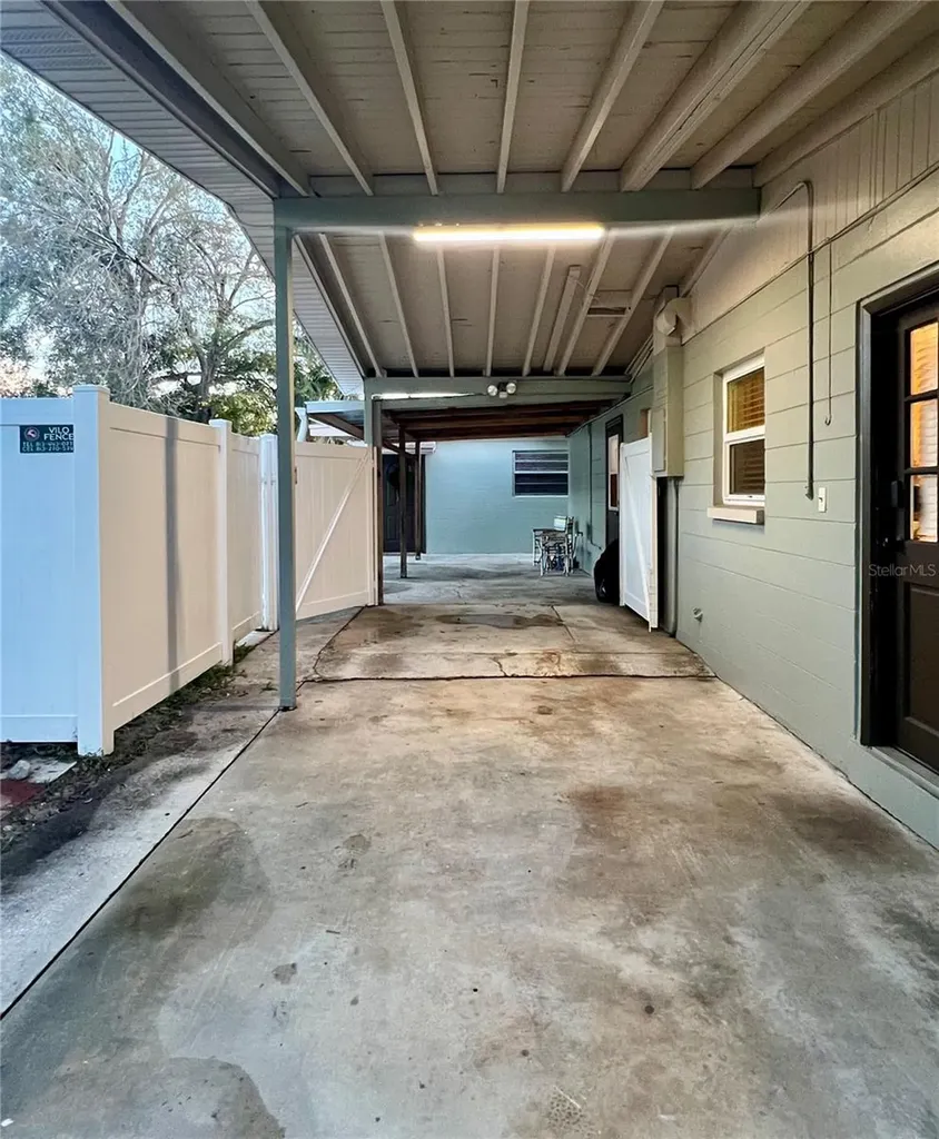 2908 W Heiter Street Tampa FL 33607