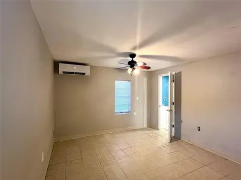 2908 W Heiter Street Tampa FL 33607