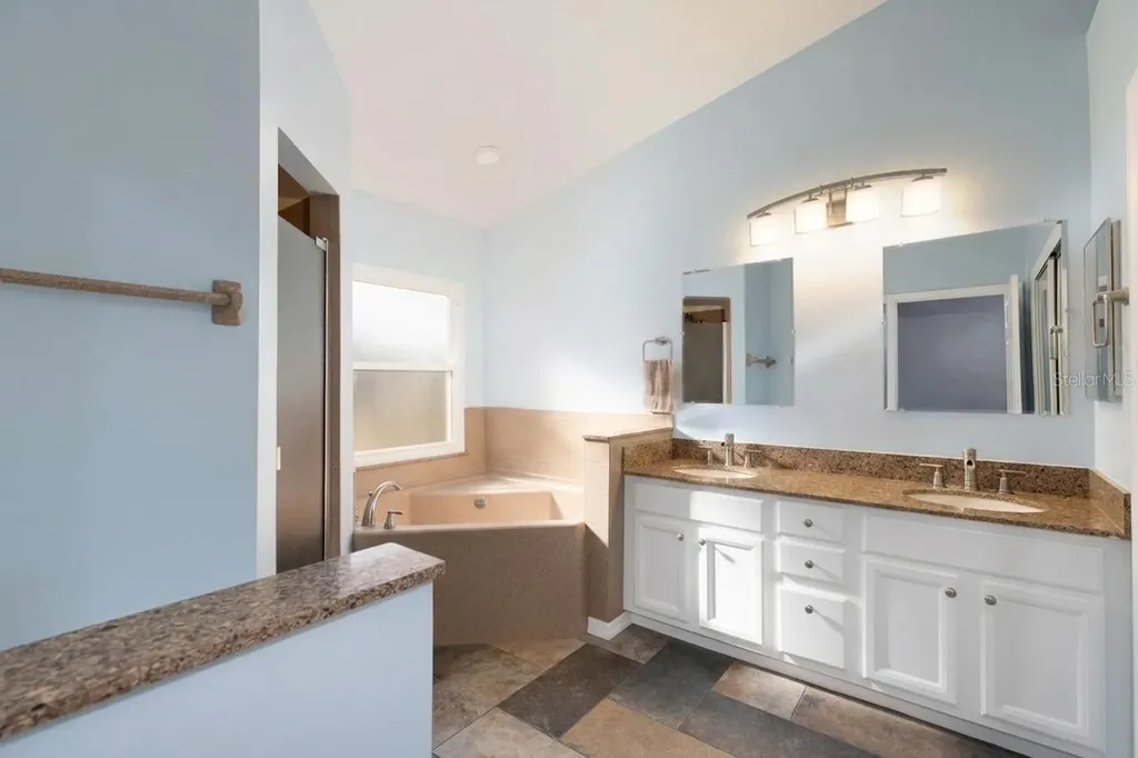25735 Glen Eagle Drive Leesburg FL 34748