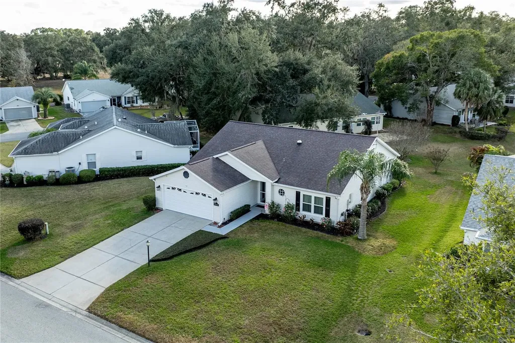 25735 Glen Eagle Drive Leesburg FL 34748
