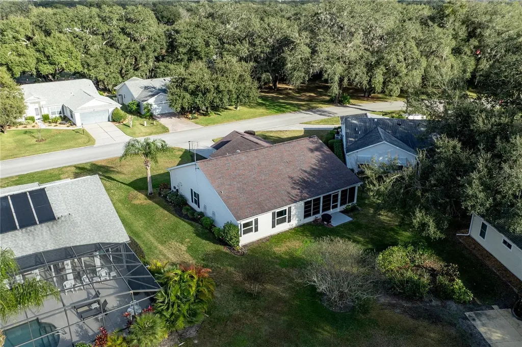25735 Glen Eagle Drive Leesburg FL 34748