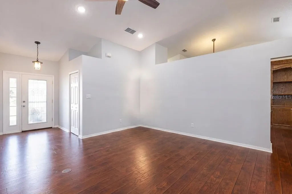 25735 Glen Eagle Drive Leesburg FL 34748