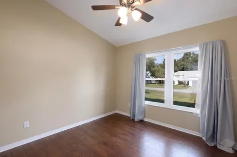25735 Glen Eagle Drive Leesburg FL 34748