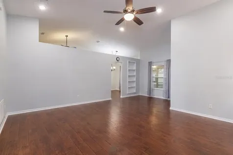 25735 Glen Eagle Drive Leesburg FL 34748