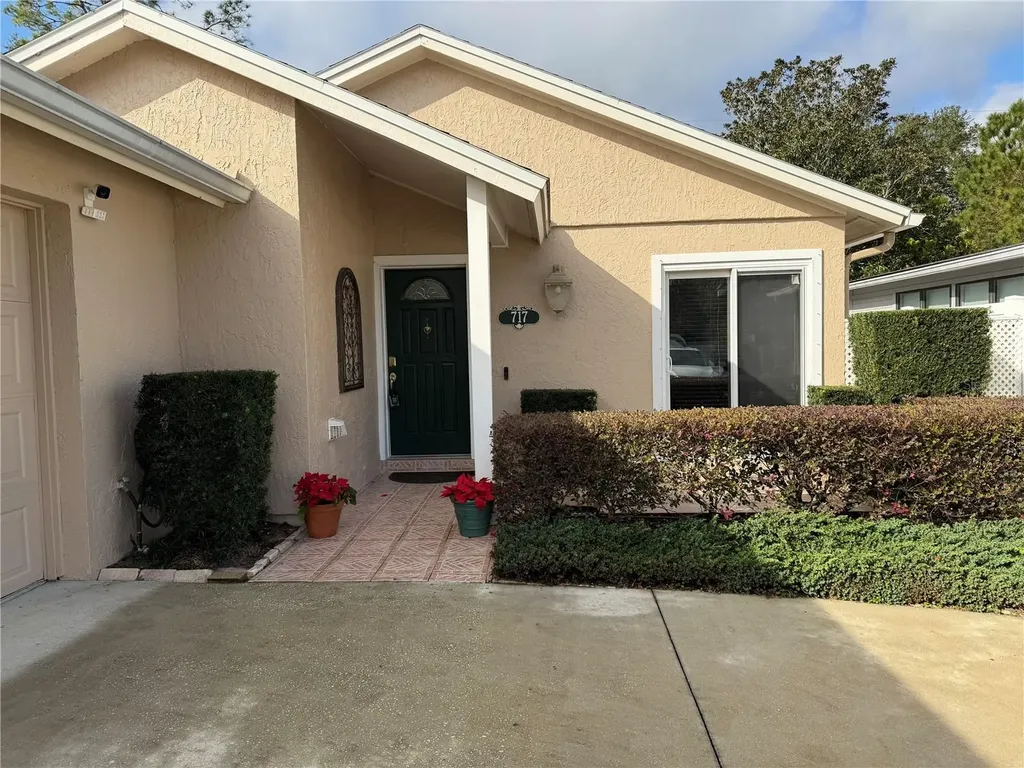 717 Wilson Road Winter Springs FL 32708