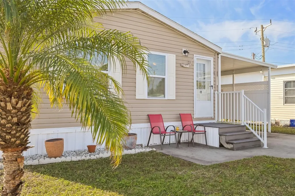 6904 Cortez Road W Bradenton FL 34210