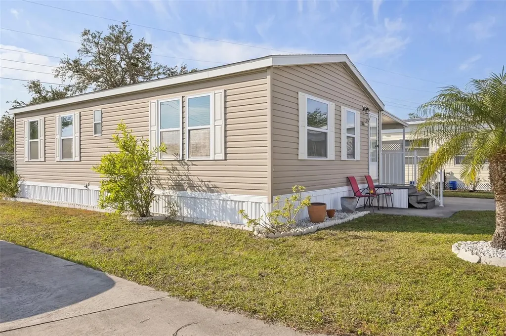 6904 Cortez Road W Bradenton FL 34210