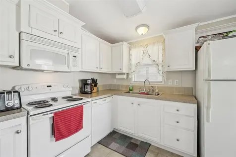 6904 Cortez Road W Bradenton FL 34210
