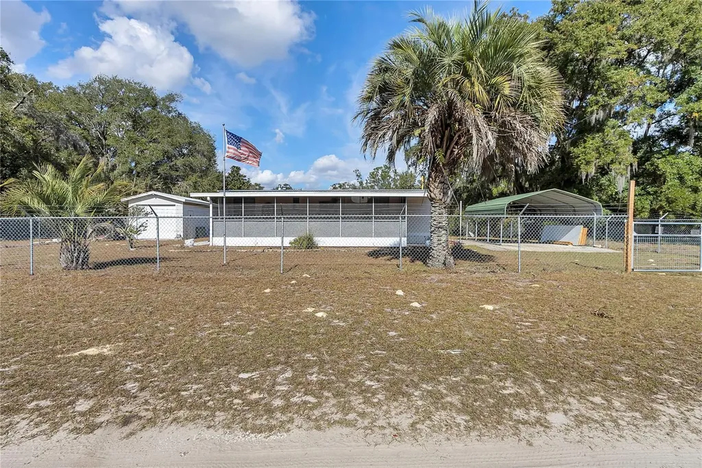 3003 NE 165th Place Citra FL 32113