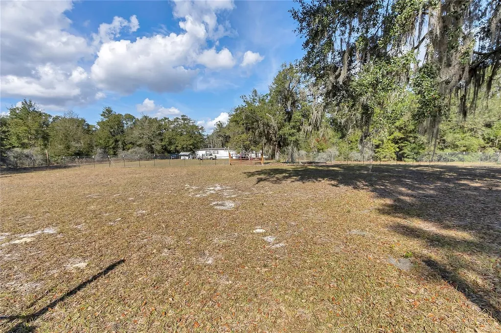 3003 NE 165th Place Citra FL 32113