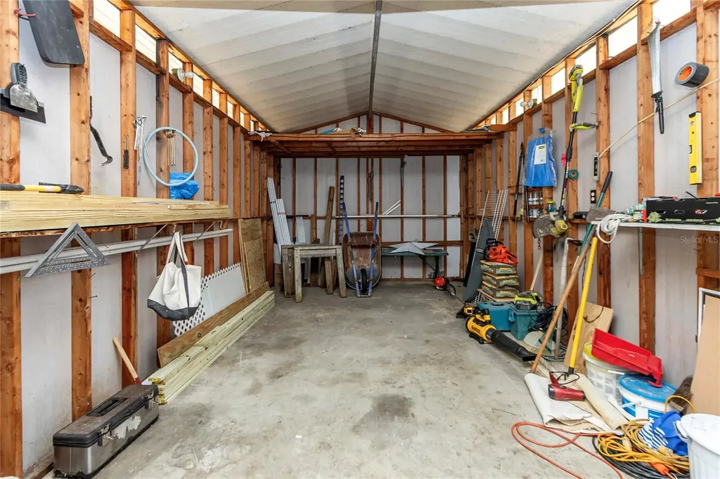 3003 NE 165th Place Citra FL 32113