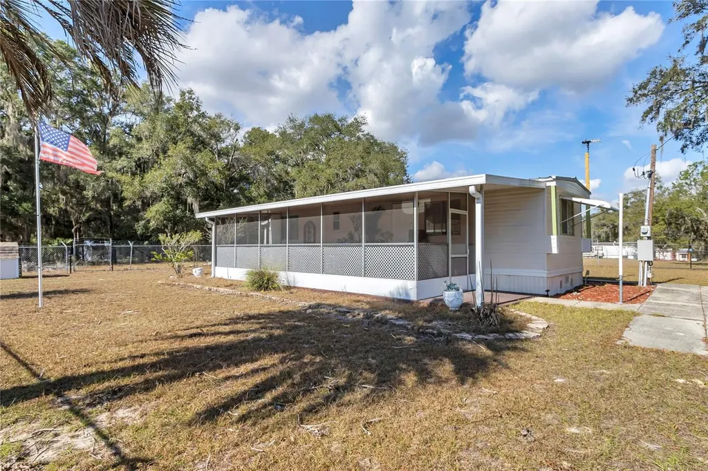 3003 NE 165th Place Citra FL 32113