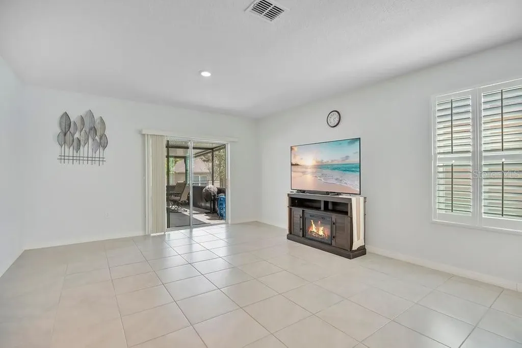 410 Lady Bella Place Deland FL 32724