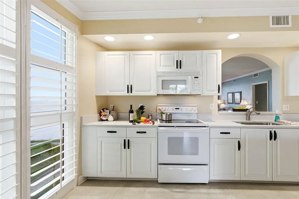 4991 Bacopa Lane S St Petersburg FL 33715