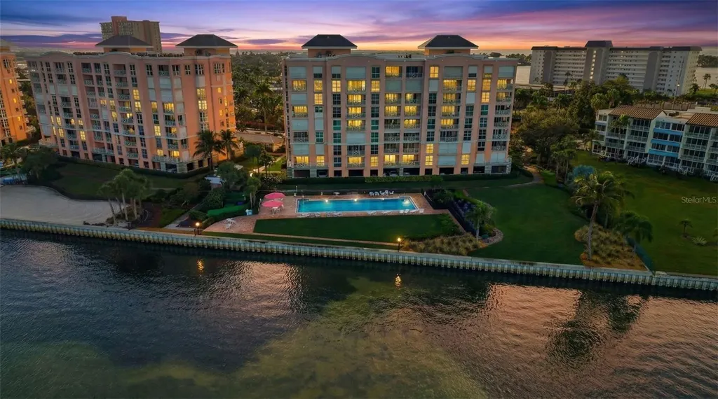 4991 Bacopa Lane S St Petersburg FL 33715