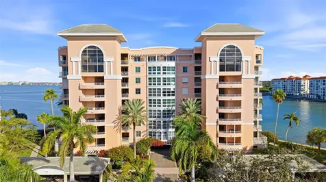 4991 Bacopa Lane S St Petersburg FL 33715