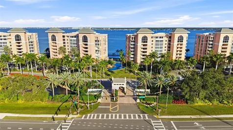 4991 Bacopa Lane S St Petersburg FL 33715