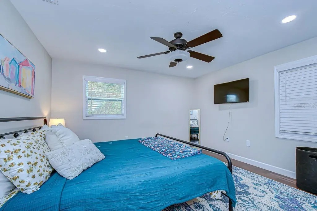 4444 17th Street W Bradenton FL 34207
