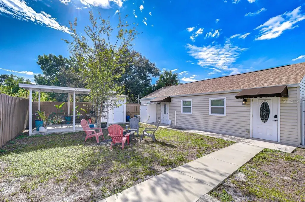 4444 17th Street W Bradenton FL 34207