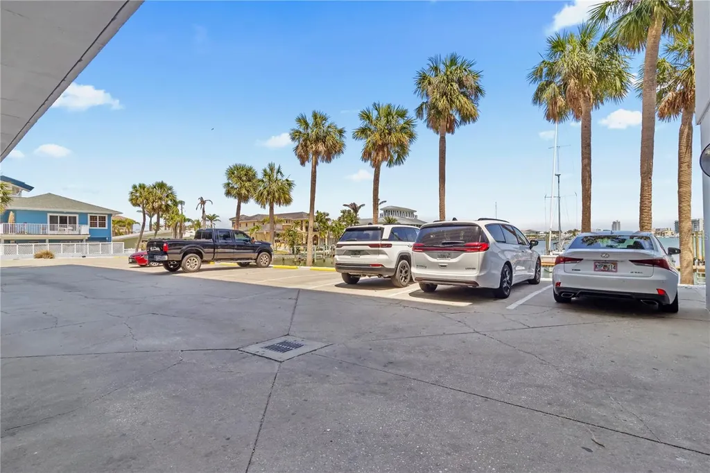 445 Hamden Drive Clearwater Beach FL 33767