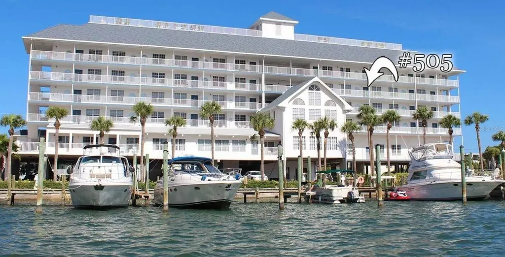 445 Hamden Drive Clearwater Beach FL 33767