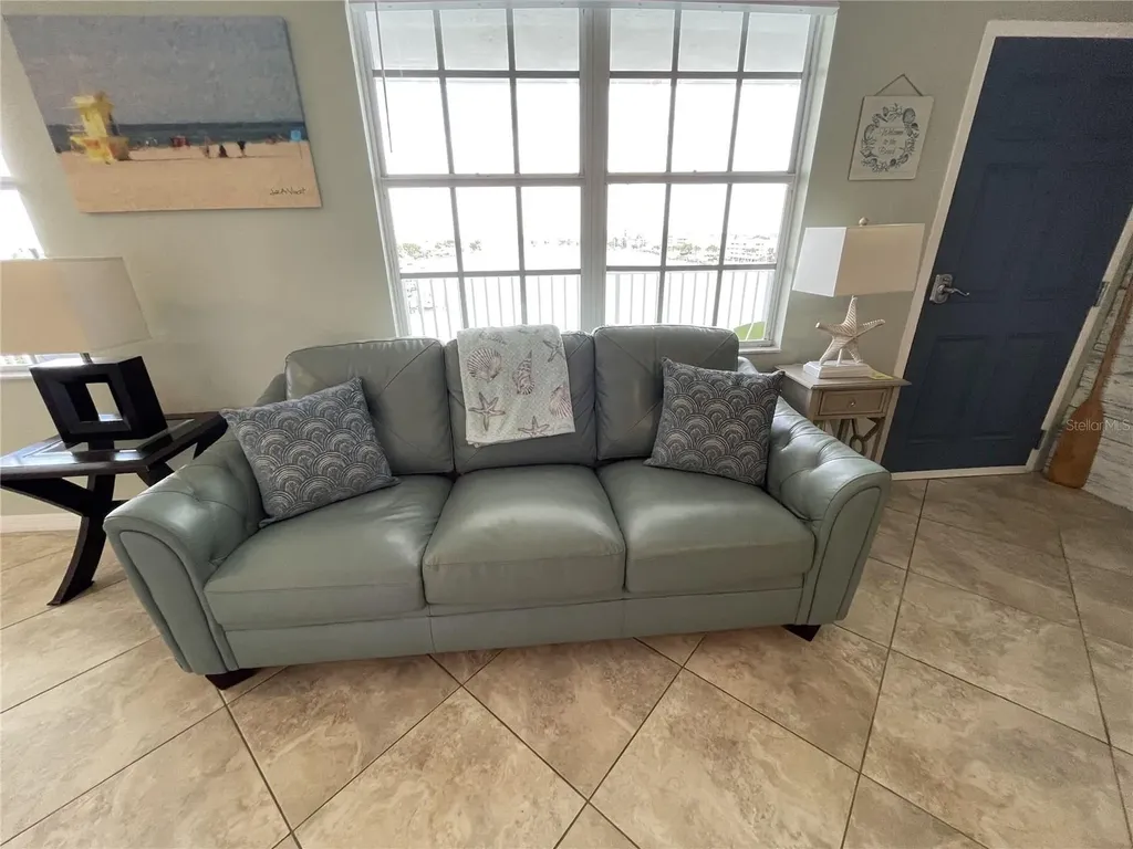 445 Hamden Drive Clearwater Beach FL 33767