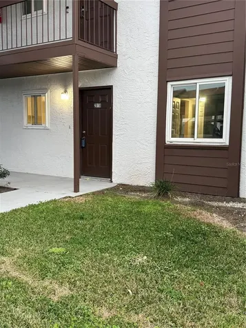 39132 County Road 54 Zephyrhills FL 33542