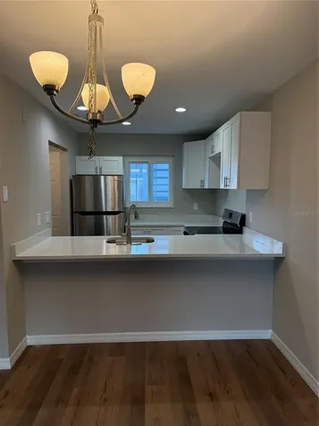 39132 County Road 54 Zephyrhills FL 33542