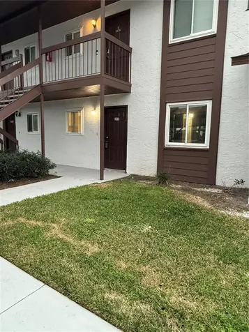 39132 County Road 54 Zephyrhills FL 33542