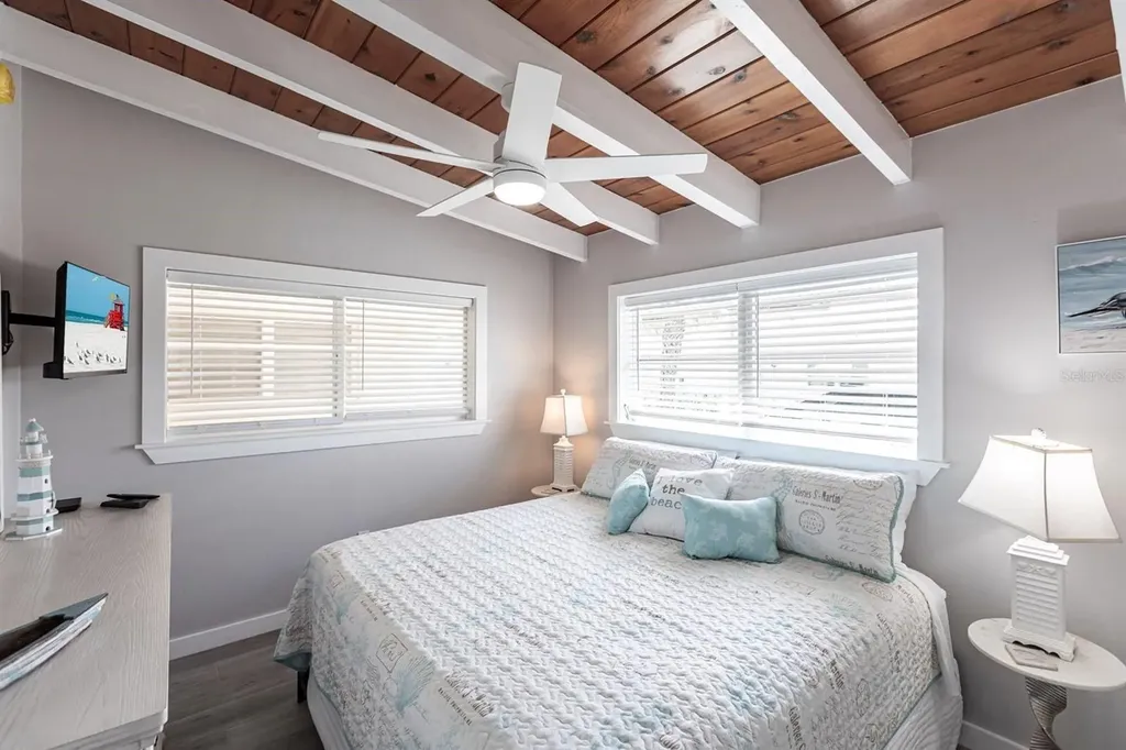 6006 Midnight Pass Road Sarasota FL 34242