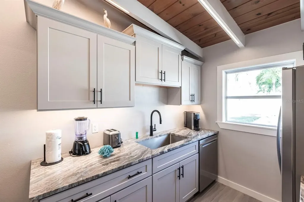 6006 Midnight Pass Road Sarasota FL 34242