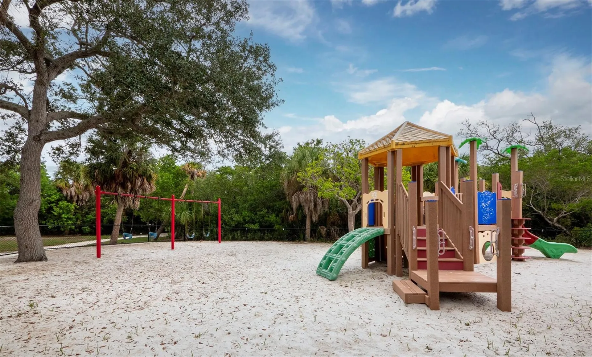 744 Jungle Queen Way Longboat Key FL 34228