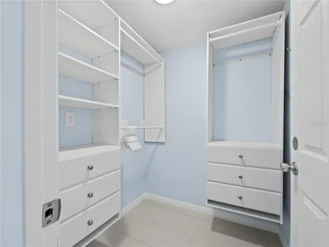 744 Jungle Queen Way Longboat Key FL 34228